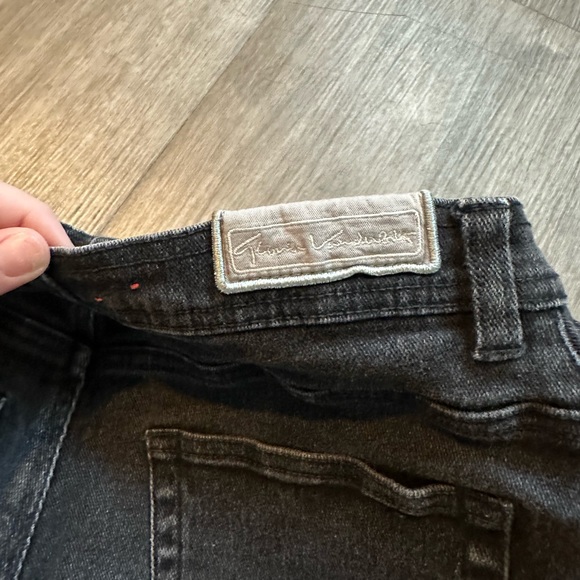 Gloria Vanderbilt Vintage High Waisted Shorts - Picture 4 of 5